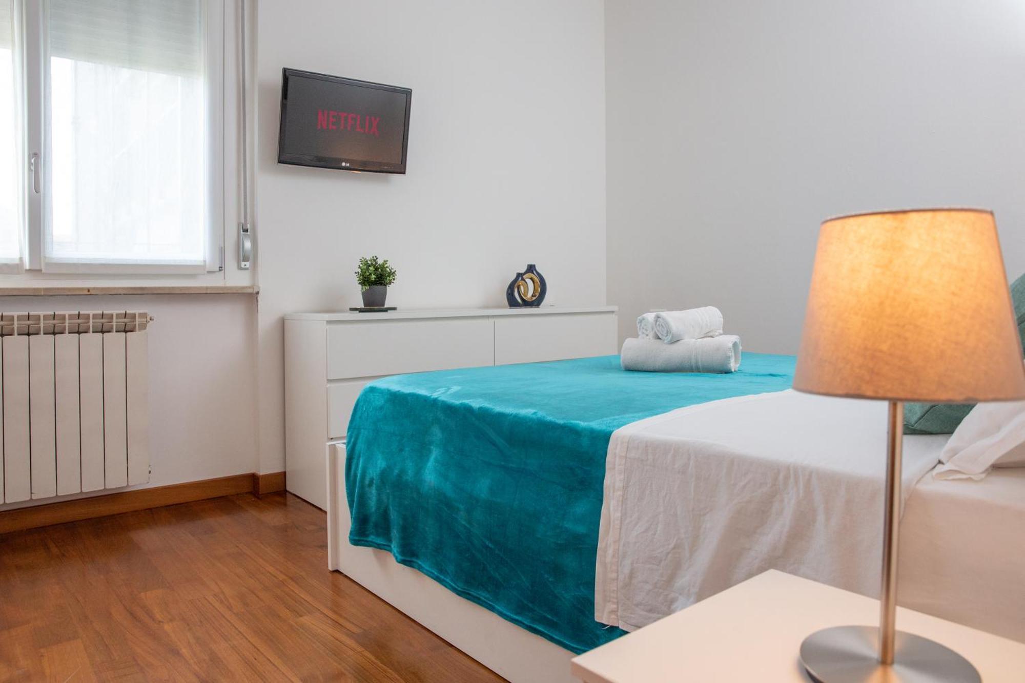 Kandinski Apartment - With Pool Settimo Milanese Luaran gambar
