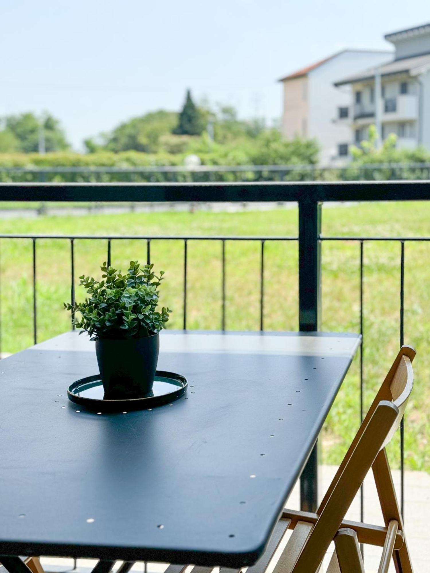 Kandinski Apartment - With Pool Settimo Milanese Luaran gambar